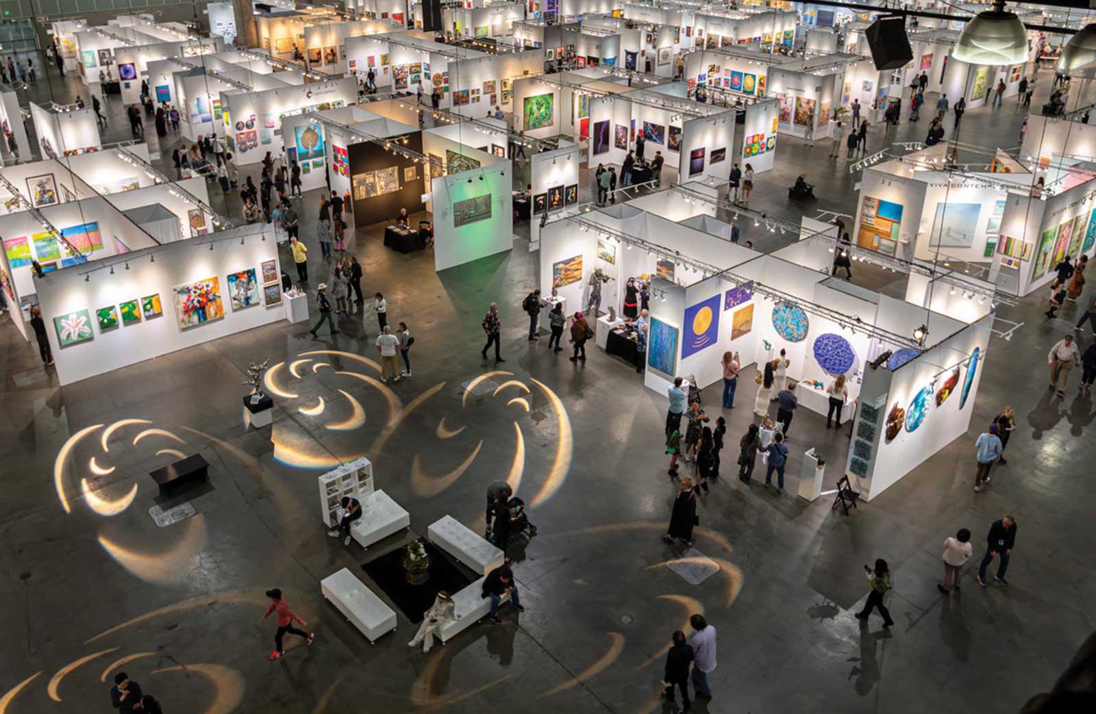 American Art Collector - Issue #243