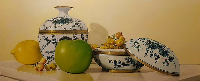 Porcelain and Fruit