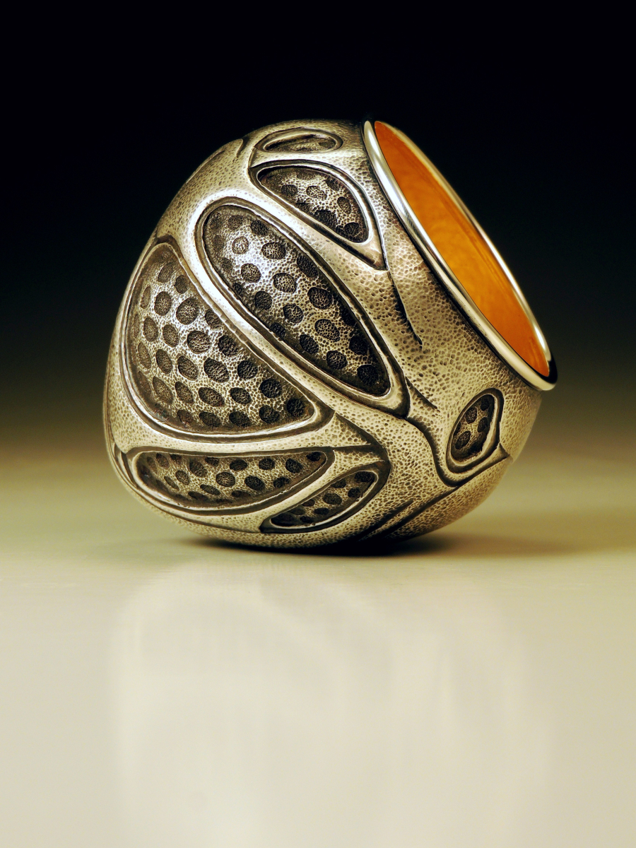Luminous Relic 1948