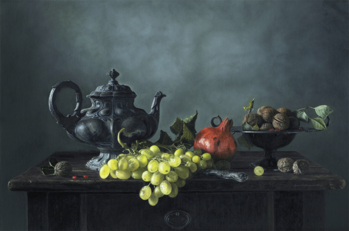 Kettle and Fruit