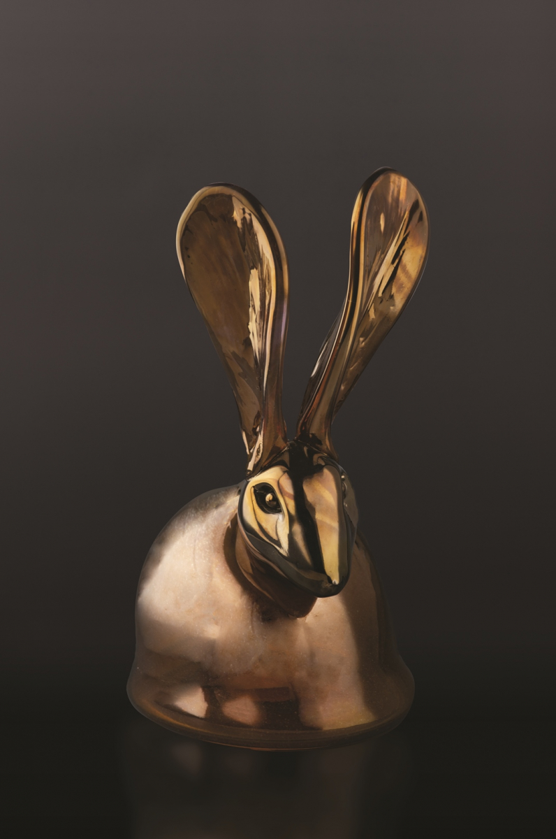 "Hunt Gold Bunny"