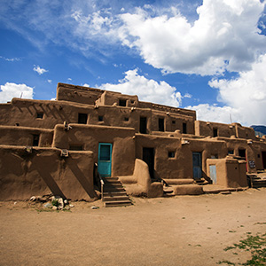 Art Lover's Guide to Collecting Fine Art in Santa Fe & Vicinity featured image